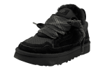 UGG Lowmel 'Black'