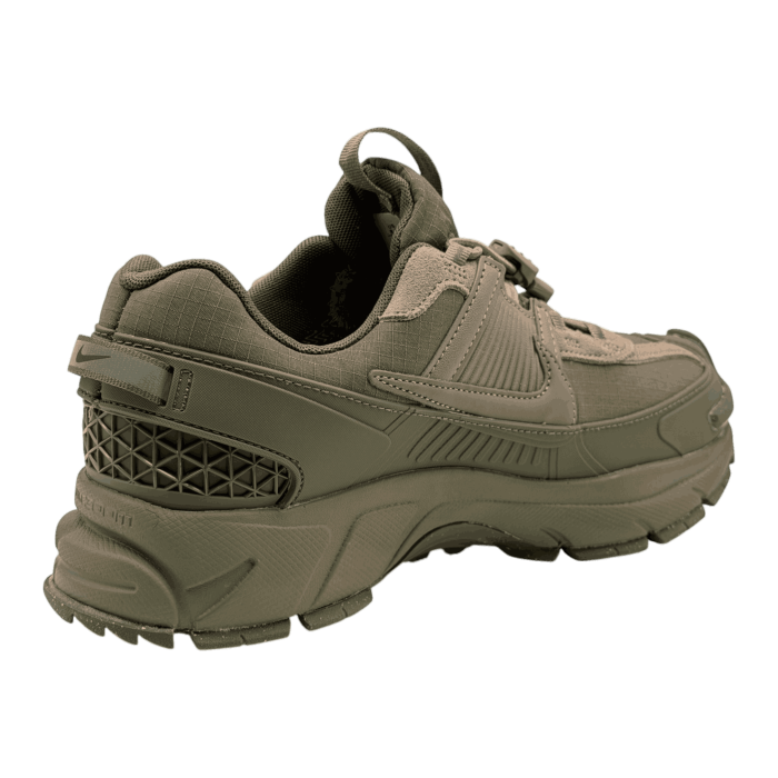 Nike Zoom Vomero 5 Roam 'Medium Olive' Gore-Tex