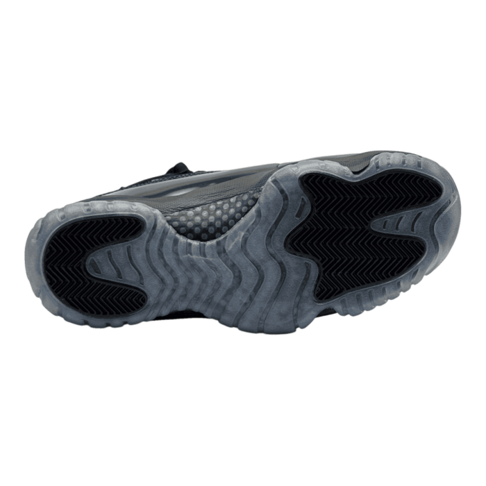Nike Air Jordan 11 Retro 'Cap and Gown' (страница 2)