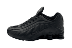 Nike Shox R4 GS 'Triple Black' (страница 6)