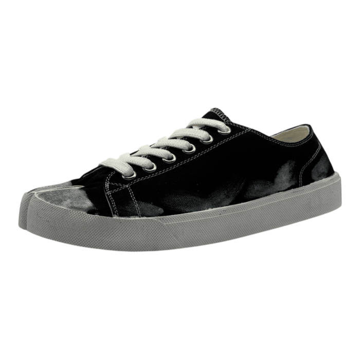 Maison Margiela  Tabi 'Paint Effect - Black'