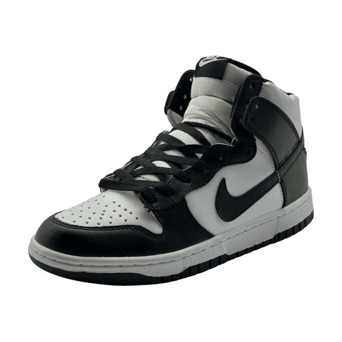 Nike Dunk High 'Panda' Winter