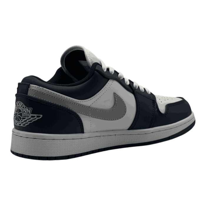 Nike Air Jordan 1 Low 'Midnight Navy' (страница 2)