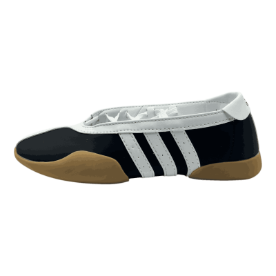 Taekwondo Mei Ballet 'Black White Gum'