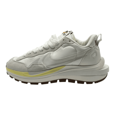 Nike VaporWaffle x Sacai 'Sail Gum'
