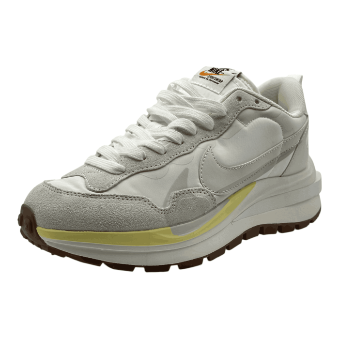 Nike VaporWaffle x Sacai 'Sail Gum'