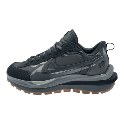 Nike VaporWaffle x Sacai 'Black Gum'