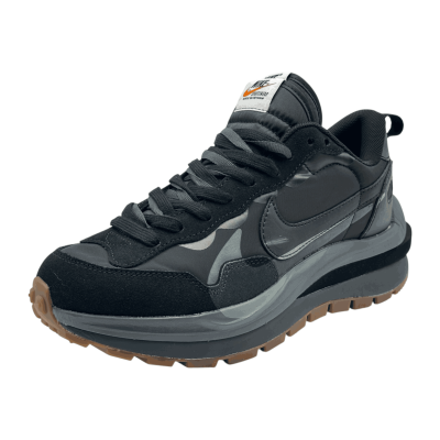 Nike VaporWaffle x Sacai 'Black Gum'