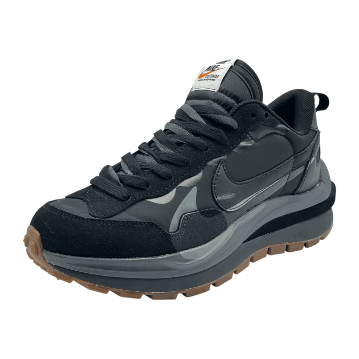 Nike VaporWaffle x Sacai 'Black Gum'