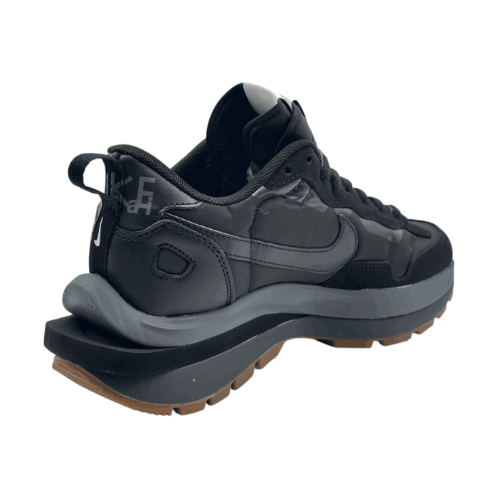 Nike VaporWaffle x Sacai 'Black Gum'