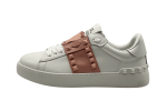 Valentino Rockstud 'Untitled - White Peach'