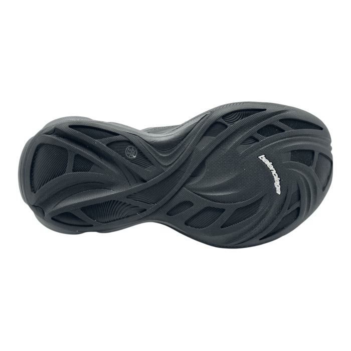 Balenciaga Circuit 'Black'