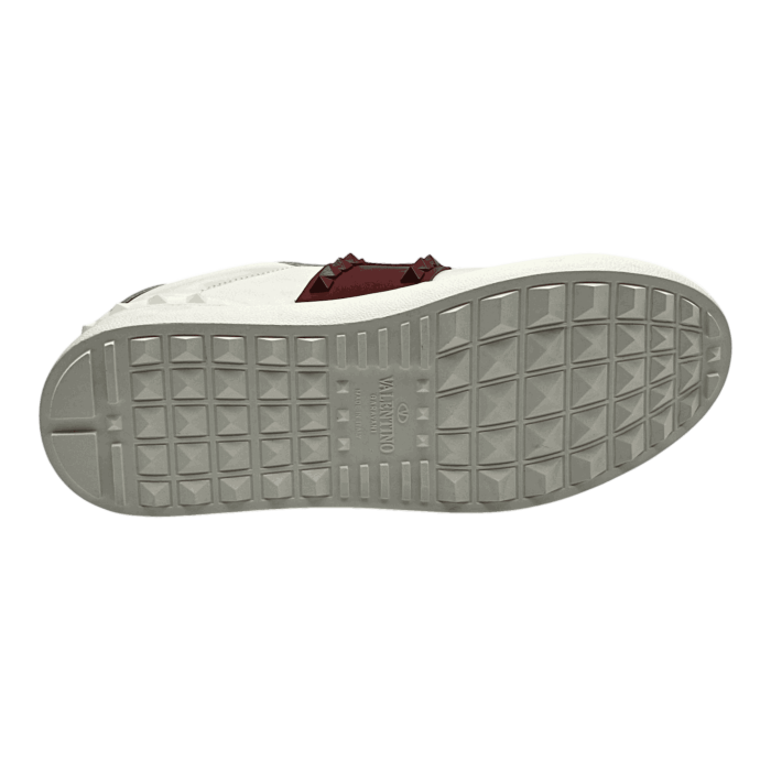 Valentino Rockstud 'Untitled - Cherrywood Red'