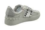Valentino Rockstud 'Untitled - White Silver Metallic'