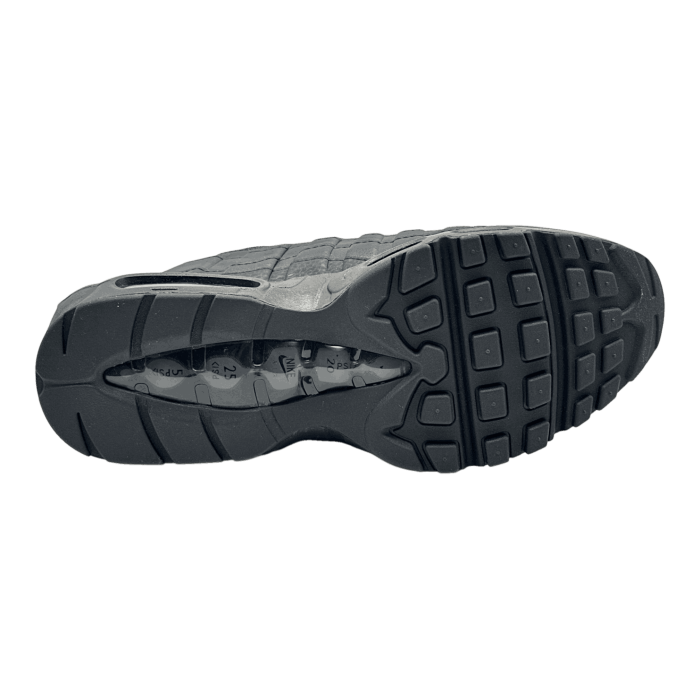 Nike Air Max 95 Essential 'Triple Black'