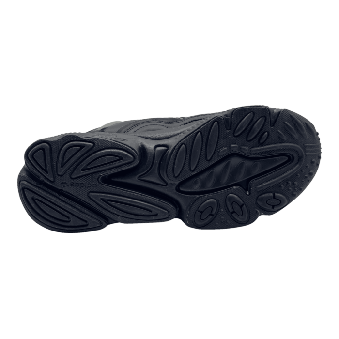 Ozweego 'Core Black' Winter