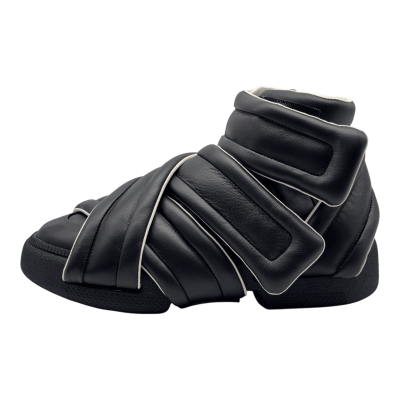 Maison Margiela Future Show 'Black'
