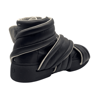 Maison Margiela Future Show 'Black'