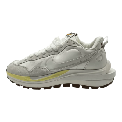 Nike VaporWaffle x Sacai 'Sail Gum'